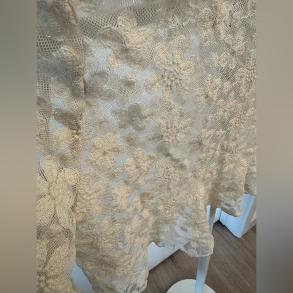 Zara - Picture 6 of 9